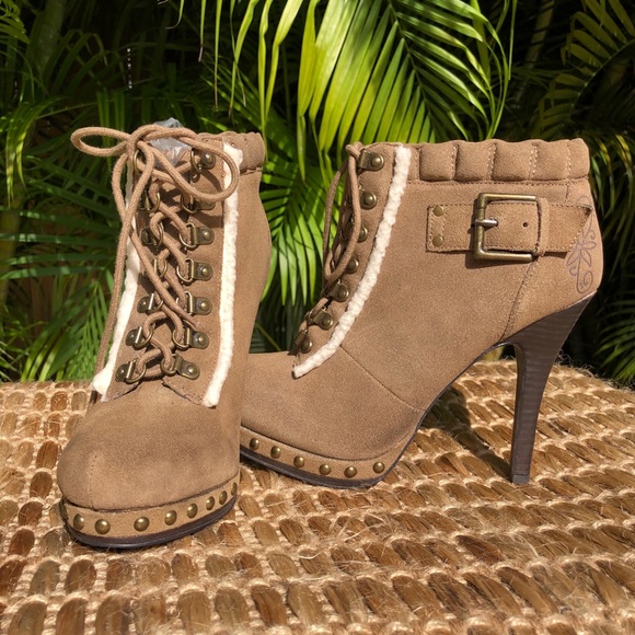 Nine West OSOVOSS tan heeled boot ankle bootie - Picture 6 of 13